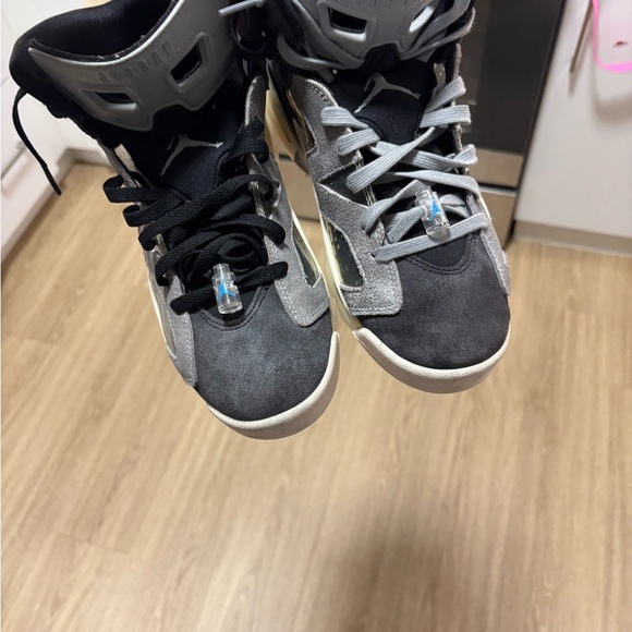 Jordan retro 6 black and grey - Picture 7 of 9